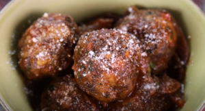 Meatballs with red wine