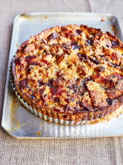 Jamie Oliver’s bonkers bread and butter panettone pudding tart