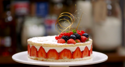 James Martin speedy strawberry gateau  recipe on James Martin: Home Comforts