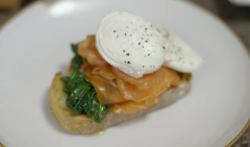 Tom Kerridge’s poached egg with spinach and smoked salmon on Food Detectives