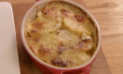 Reli and Sam’s gratin dauphinoise potatoes served with lam and pea puree on Chopping Block