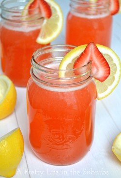 Homemade Strawberry Lemonade