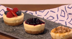 Clinton Kelly Foolproof Mini Cheesecakes on The Chew