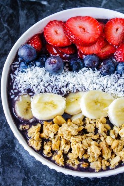 Berry Acai Bowl