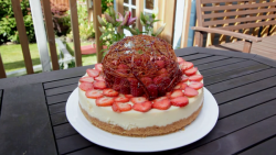 Cheesecake with sponge sugar crown on the Hairy Bikers Everyday Gourmets