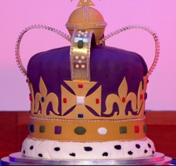 Loose Women Queen’s 90th Birthday celebration cake