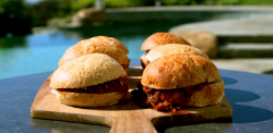 Tilly’s Sloppy Joe burgers on Matilda and the Ramsay Bunch