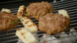 Burgers cooked by Lorraine Pascale’s dad on Lorraine’s Fast, Fresh and Easy Food