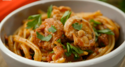 Lorraine Pascale prawn linguine with chorizo on Lorraine’s Fast, Fresh and Easy Food