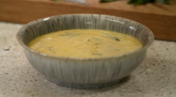 Stephen Terry’s Bearnaise sauce with tarragon on Yes Chef