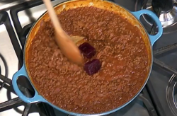 Steve Wilson’s spaghetti bolognese  with frozen red wine on a Life Hacks tip on This Morning