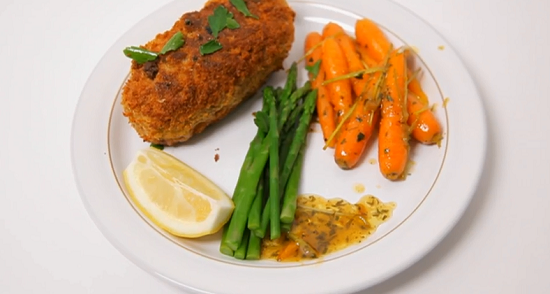 john-s-chicken-kiev-with-asparagus-and-carrots-on-yes-chef-sharingboost