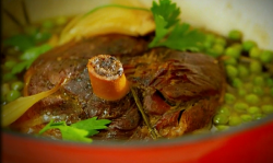Lorraine Pascale one pot slow cooked leg of lamb on Lorraine’s Fast, Fresh and Easy Food