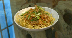 Ken’s crispy noodles with chicken dish on Saturday Kitchen