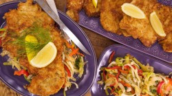 Rachael Ray’s Chicken Cutlets with Fennel, Peppers and Onions on the Rachael Ray Show