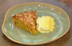 Matt’s marmalade and almond pudding with cream dessert on Christmas Kitchen