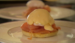 Gary Rhodes eggs royale with smoked salmon on Back in Time for Christmas