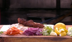 Lee Desanges’  turkey tikka on This Morning’s Christmas Market