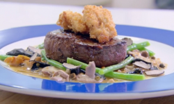 Rosemary Shrager sweetbreads with beef tournedos Rossini and mushrooms on Chopping Block