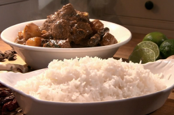 Rick Stein massaman Thai curry with black cardamom  on Saturday kitchen