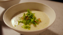 Simon Rimmer mulligatawny soup on Eat the Week with Iceland