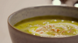 Simon Rimmer pea and ham soup on Eat the Week with Iceland