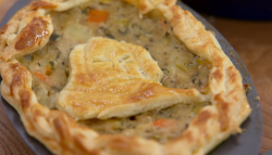 Stacey’s ‘Love Theme’ decorative pies on The Great British Bake Off 2017