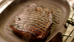 Nigella Lawson bavette steak with  watercress salad on Saturday Kitchen