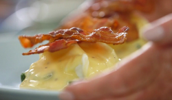 Mary Berry eggs Benedict Florentine on The One Show