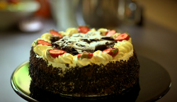 Lara Lewington’s chocolate with cream and strawberries cake on Click