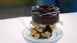 Feuille d’automne gateau for the secret recipe challenge on Bake Off: The Professionals