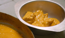 Moti Mahal’s butter chicken on Parveen’s Indian Kitchen