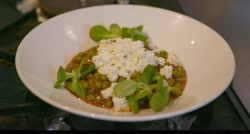 Gujarati Rasoi vegetarian peas with paneer cheese on Parveen’s Indian Kitchen