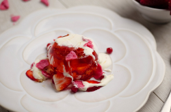 Simon Rimmer’s Elderflower and Strawberry Jelly on Sunday Brunch