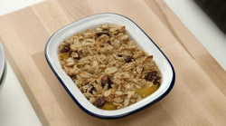 Chris Bavin’s baked almonds with oat topped peaches dessert on Eat Well For Less?