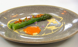 Tom’s asparagus with garlic aioli and smoked egg yolk puree starter on Masterchef The Prof ...