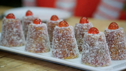 Prue Leith’s English Madeleines on Junior Bake Off