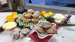 Phil Vickery’s homemade mince pie with satsuma skin marmalade on This Morning