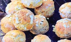 Jamie Oliver’s Christmas scones with rye flour and natural yoghurt on Jamie and Jimmy̵ ...