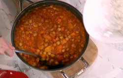 Jack Monroe’s peach and chickpea curry on This morning