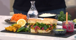 Max’s vegetarian sandwich with coriander and peanut salsa on This Morning