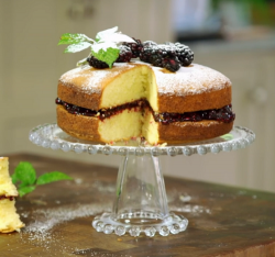 James Martin duck eggs Victoria sponge with homemade blackberry jam on James Martin’s Isla ...