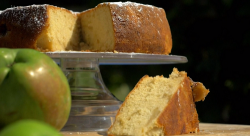 John Torode’s Dorset apple cake on John and Lisa’s Weekend Kitchen