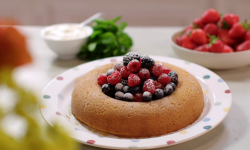 Lisa Faulkner’s coconut polenta cake with honey syrup and berries on John and Lisa’s Weeke ...