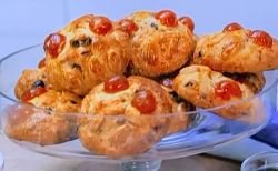 Maimie Mccoy’s ‘fat rascals’ scones on This Morning