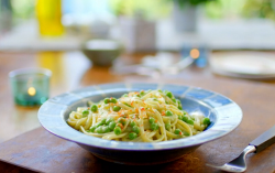 Nadiya’s avocado pasta with peas and mint sprinkled with fresh chilli on Saturday Kitchen