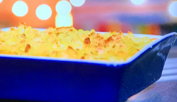 Dean Edwards mac and cheese with roasted peppers and bacon crisp crumb on Chef vs Corner Shop
