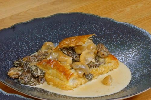 Raymond Blanc Croute aux Morilles with a one pot sauce on Simply Raymond Blanc